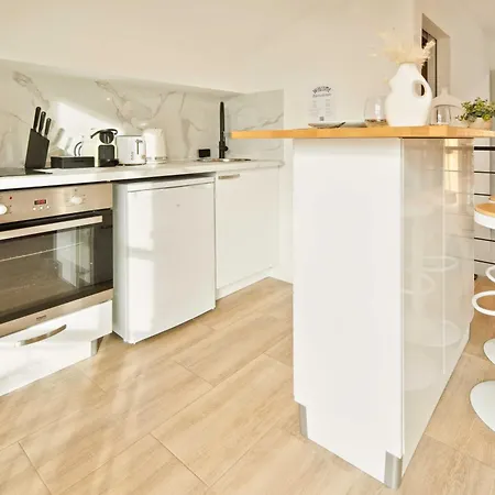 Bright - Ac- 2p - Center Of St Tropez Apartamento